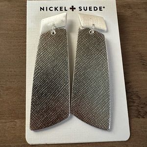 Nickel and Suede Posted Gems, Silver
